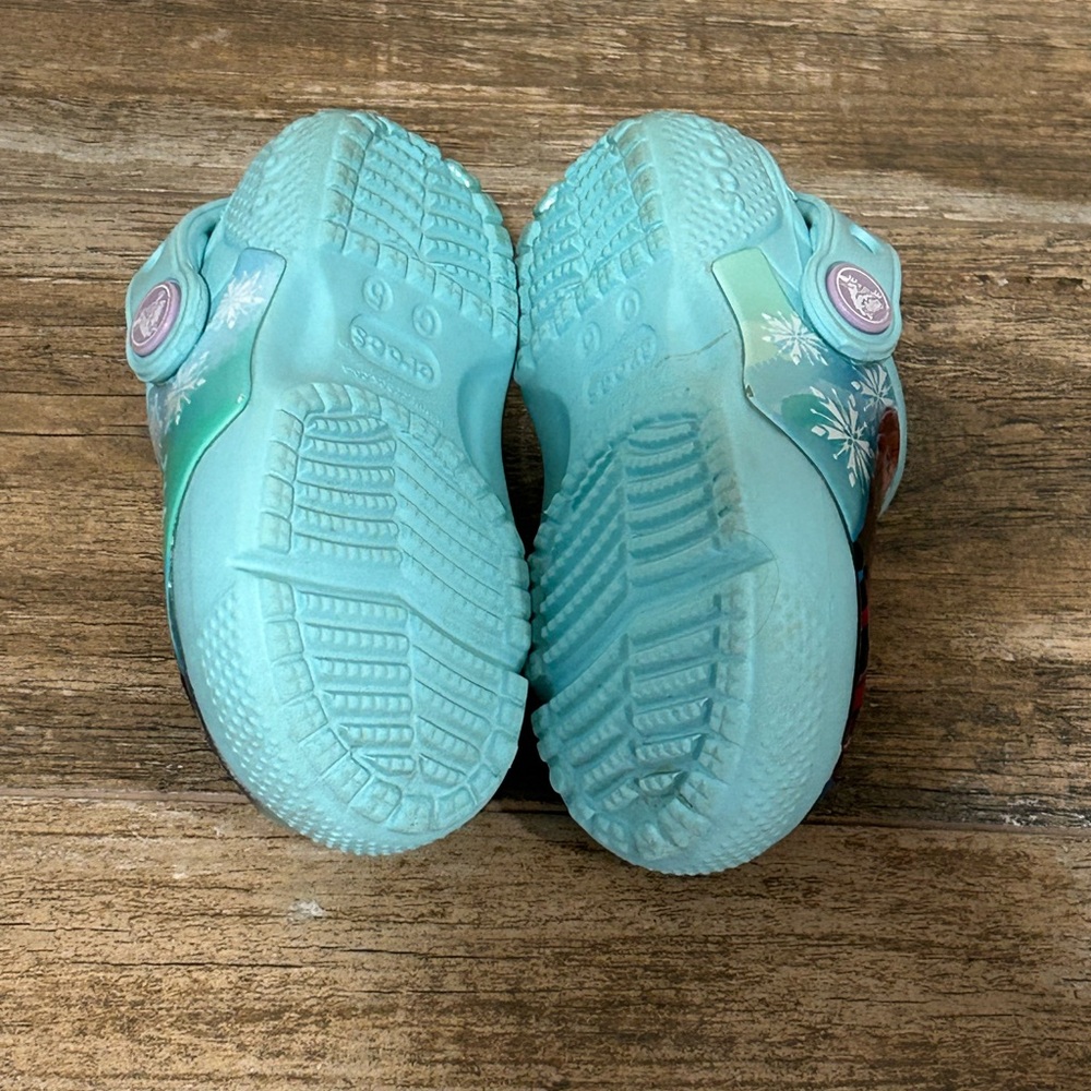 Kids Blue Frozen II Crocs Clogs Sandel Shoes Size C5 Anna Elsa - Picture 6 of 7